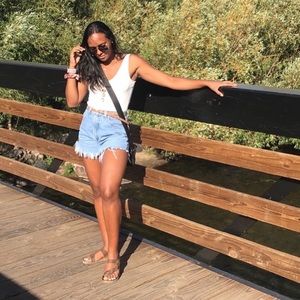 Meet your Posher, Essence